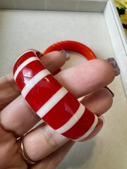 Lot 2 Vtg Lucite Plastic Bangle Bracelets Red White Stripe Carved Orange Stack