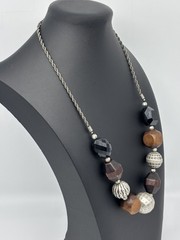 Vintage Boho-Style Necklace Chunky Wood Black Acrylic Silver-Tone Textured Beads