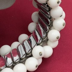 Vintage Milk Glass Beaded Cluster Bracelet Dangle Cluster 5-5/8″ IC Expandable