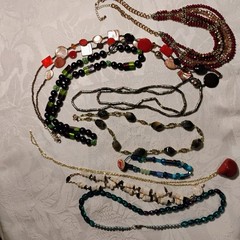 9 Piece Vintage Necklace Lot Glass And Natural Stone Variety Length 1 Anklet