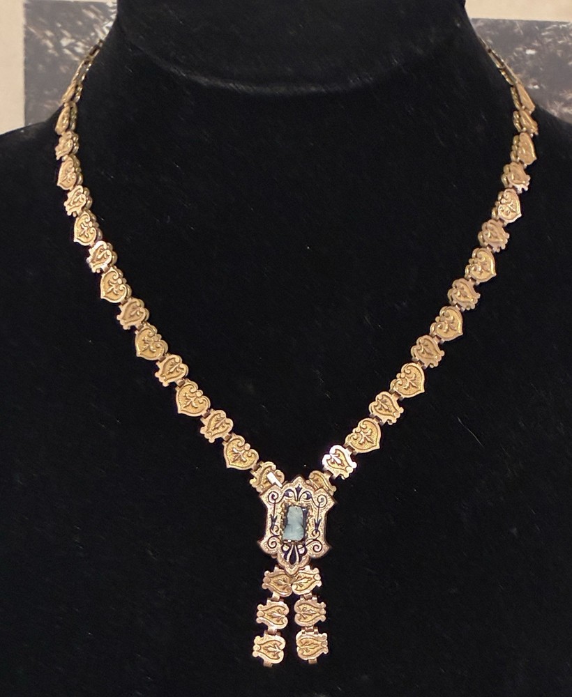 VICTORIAN GOLD Filled Book Chain Hard Stone CAMEO NECKLACE
