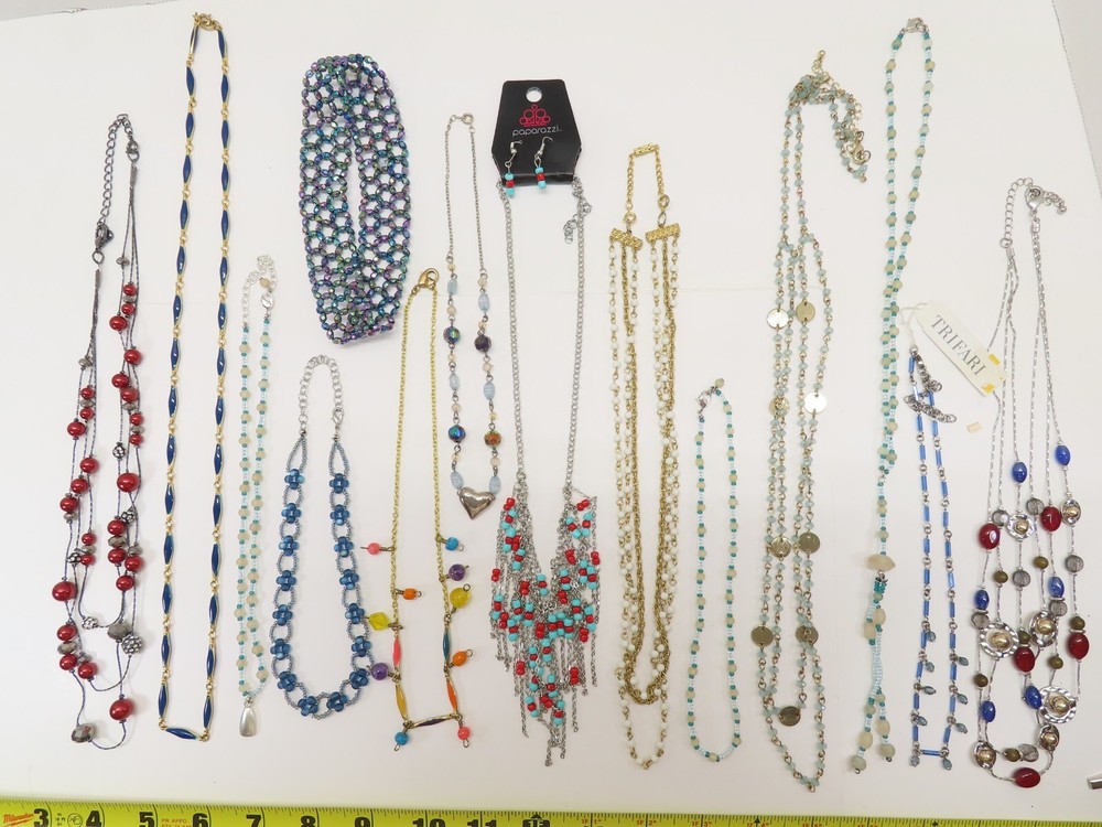 Vintage Beaded Necklaces Lot Assorted Lot 1 Trifari D2099