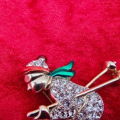 Vintage Skier Brooch Pin Gold Tone Rhinestone Encrusted Green Red Enamel Winter