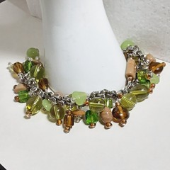 Bracelet upycled chain vtg beads green tan handmade size 7.5