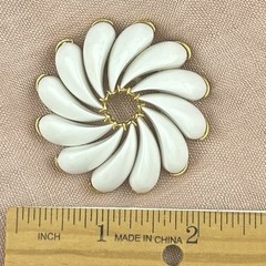 Vintage Pinwheel White Acrylic Flower Swirl Brooch Gold Tone MCM 2 X 2 Inches