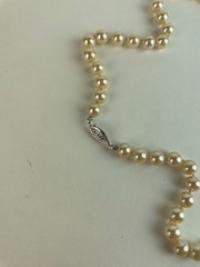 Vintage 50s faux glass pearl bead necklace Ivory 29 in, K102