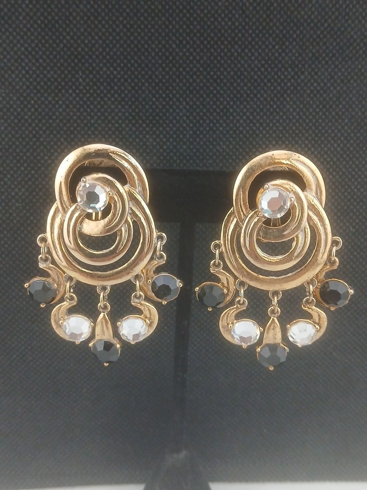 Signed CRAFT Goldtone intertwined circles black clear stones dangle earrings