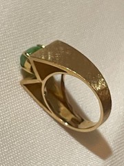 Vintage 14k Yellow Gold Nephrite Mid Century Ring Size 3.75 Weighs 6 Grams