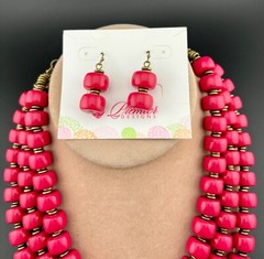 Vintage Premier Designs Bold Chunky Pink Necklace and Earrings NK