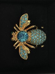 Vintage Joan Rivers Gold & Blue Topaz Bee Brooch Pin