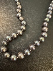 Vintage Black Pearl Necklace – Individually Knotted – Peacock Iridescent Luster