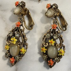 Vintage ART Arthur Pepper Enamel Floral Clip Earrings & Brooch Moonstone Glass