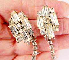 Vintage Signed WEISS Rhinestone Sweater Guard Clip Prong Set Clear Stones