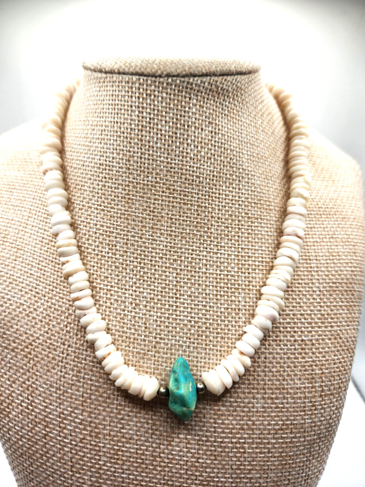 Vtg. ’70s Puka Shell & Turquoise Nugget Necklace 15.5″ Surfer California Hawaii