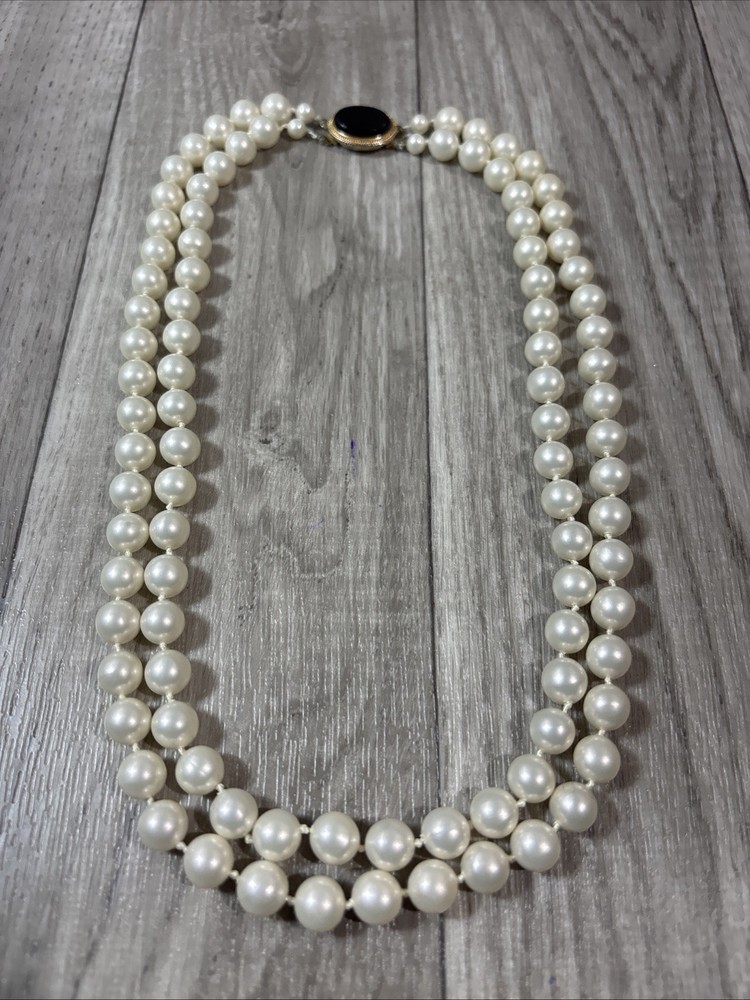 CORO faux Pearl Necklace Double Strand W/faux Onyx Stone Closure 19” (K230)