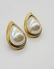 Monet Clip On Earrings Gold Tone Faux Pearl Teardrop .75 in Chunky Vintage