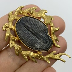 VTG SIGNED STEFANO TANASESCU MEXICO TRILOBITE FOSSIL BRUTALIST RARE BROOCH PIN