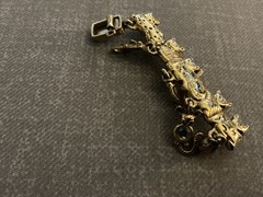Vintage AJC Cats Dangle Costume Gold Tone Brooch Jewelry With 5 Dangling Charms