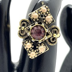 Sarah Coventry Ring Size 7 Faux Pearls And Amethyst Gold Tone Adjustable Band