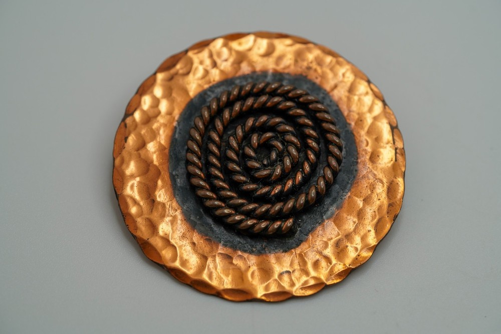 Vintage Copper Handmade Southwestern Brooch 4.5cm JB40