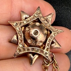 Vintage Victorian Chain Brooch Gold Tone Woman’s Hand Sun READ