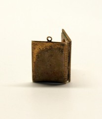 Vtg Antique Gold Filled Book Locket Ornate