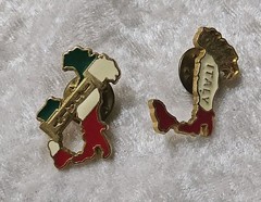 Green White And Red Italia Gold Toned Italy Pin Combo