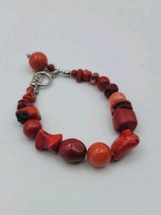 Vintage Red Coral Glass Mix Beaded Bracelet 6.25″