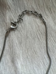 Vintage Silver Tone Necklace With 5 Clear Stones