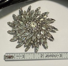 Vintage Signed Weiss Clear Rhinestone Domed Pinwheel Navette Brooch 3” – READ