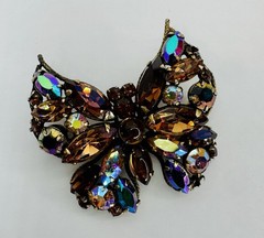 Vintage REGENCY Signed Butterfly Brooch Topaz Brown AB Rhinestone Gold Tone Pin