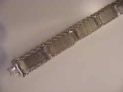 Vintage LISA JEWELS Mesh 7” Bracelet With Seed Pearl Flowers elegant 1970’s