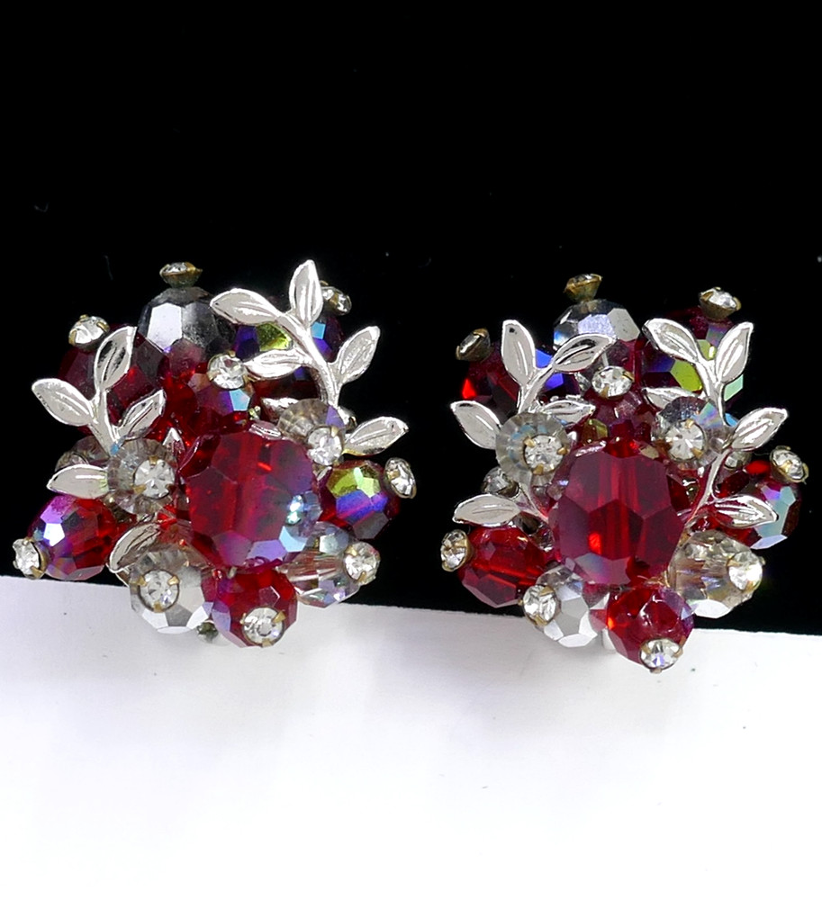 VINTAGE VENDOME AURORA BOREALIS CRYSTAL RED BEAD CLUSTER CLIP-ON EARRINGS