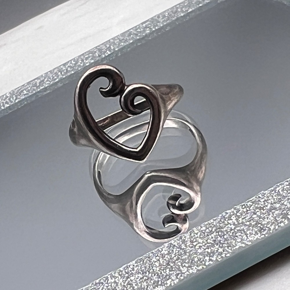 Vintage Sterling Open Heart Sz 8.5 Ring 925 Scroll Love Knot Romantic Estate