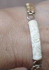 Vintage 1/20 10K GF Carved Flower Coral Stretchable Flexible Bangle Bracelet