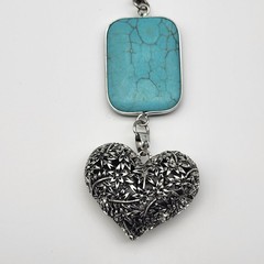 Lovely faux turquoise stone Heart statement necklace anniversary love