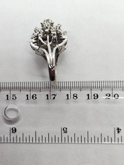 Vintage 14K White Gold 0.25CT Center Diamond Cluster Cocktail Ring Size 6 9.33gr