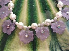 Vtg Lilac Lucite Trumpet Flowers Faux Pearl Aurora Crystal Necklace