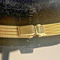 Monet Gold Tone Omega Choker Necklace 17″ Flat Mid Century Modern Vintage MCM