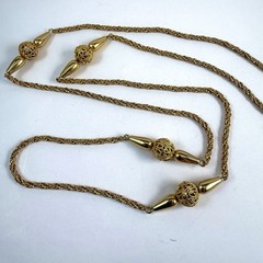 Vintage Gold Tone Chain Filigree Ball Station Beaded Necklace 17″