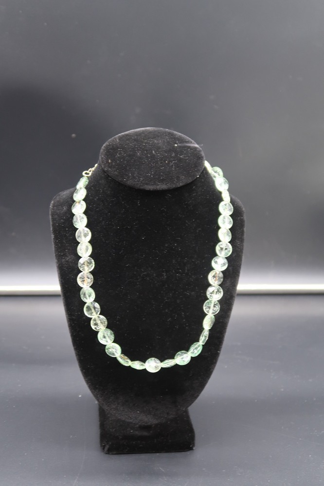 Vtg Clear Light Green Beaded Necklace Maybe Prehnite Fluorite Silver Tone Clasp