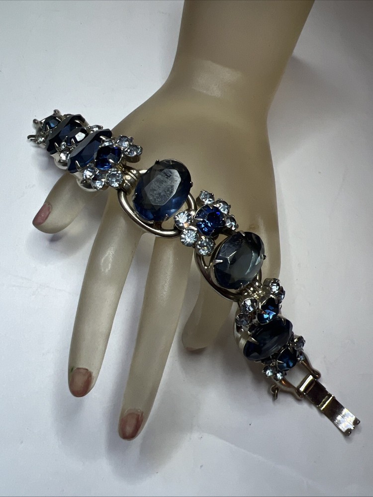 Vintage Great Genuine JULIANA Blue Large Rhinestone 5 Link Bracelet