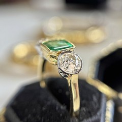New by Heritage No Oil Emerald 3 Stone Old European Diamond Ring 2.45 ctw