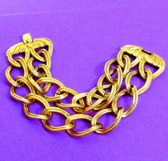 Vtg Runway Wide Double Chain MONET 70s GP Textured Oval Link Bracelet Classic