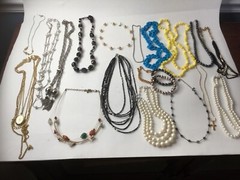 Lot of 20 Costume Jewelry Pieces 17 Necklaces & 3 Bracelets