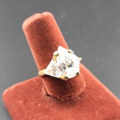 Vtg Sz 8 Ring Teardrop w/ Triangles Cubic Zirconia 18KGE Fashion Jewelry STG#6