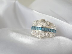 Vintage Sterling Silver 925 Channel Set Natural Heated Blue Topaz Ring Size 6