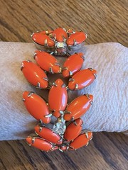 Verified Rare Juliana D&E Orange Milk Glass Bracelet Brooch & Clip Earrings