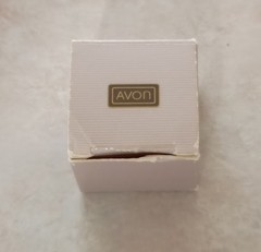 Vintage Avon Simulated Emerald and Cubic Zirconia Stone Ring Size 8 Original Box