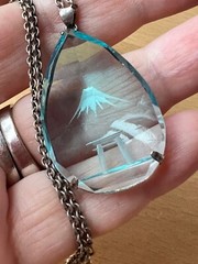 VINTAGE JAPAN MOUNT FUJI AQUAMARINE COLOR ETCHED CRYSTAL GLASS STERLING NECKLACE
